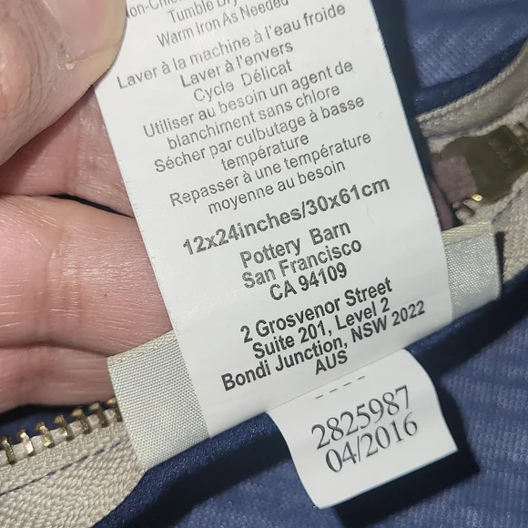 Pottery Barn Deep Blue Velvet Pillow Cover - Picture 3 of 8